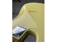 Fender Player II Precision Bass Maple Fingerboard Hialeah Yellow B-Stock Fender Player II Precision Bass Maple Fingerboard Hialeah Yellow B-Stock